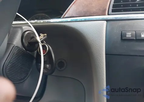 2005 Buick Lacrosse Cxs z USA, uszkodzony, nr VIN 2G4WE567151344201